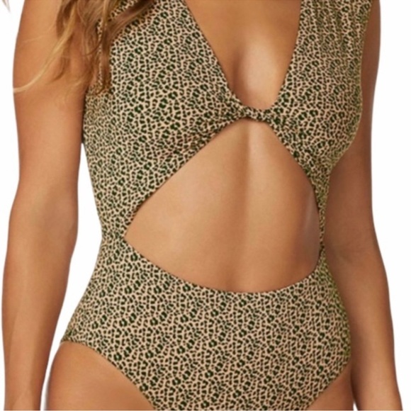 Radio Fiji Leopard Print One-Piece Swimsuit – Size Medium - Picture 1 of 6